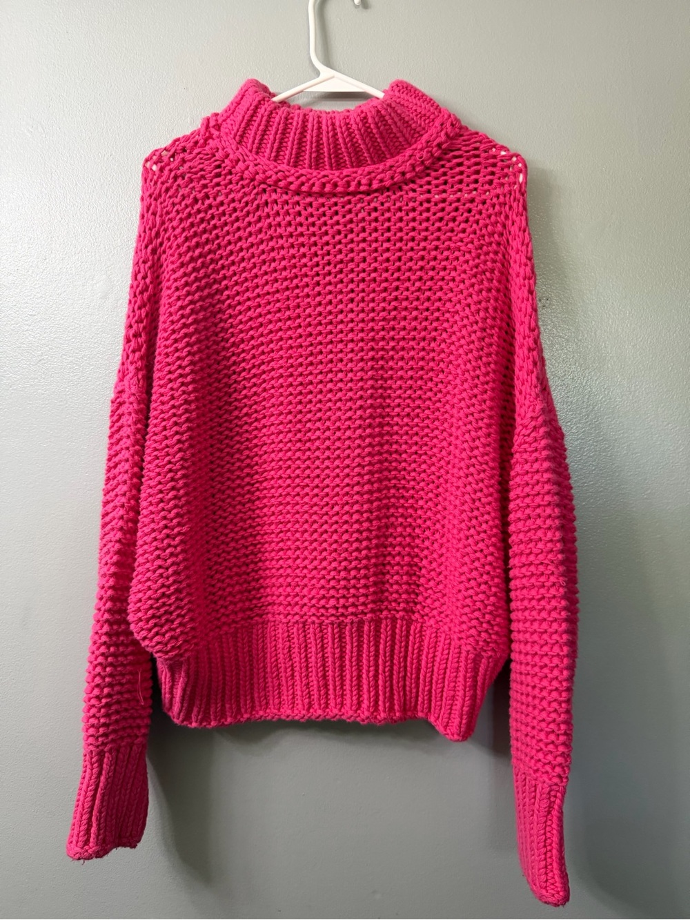 Free People Chunky Knitted Slouchy Pink Fireworks Sweater, Size large
